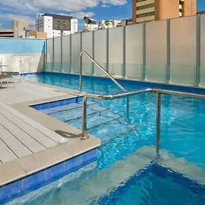 Adina Barrack Plaza Apartahotel