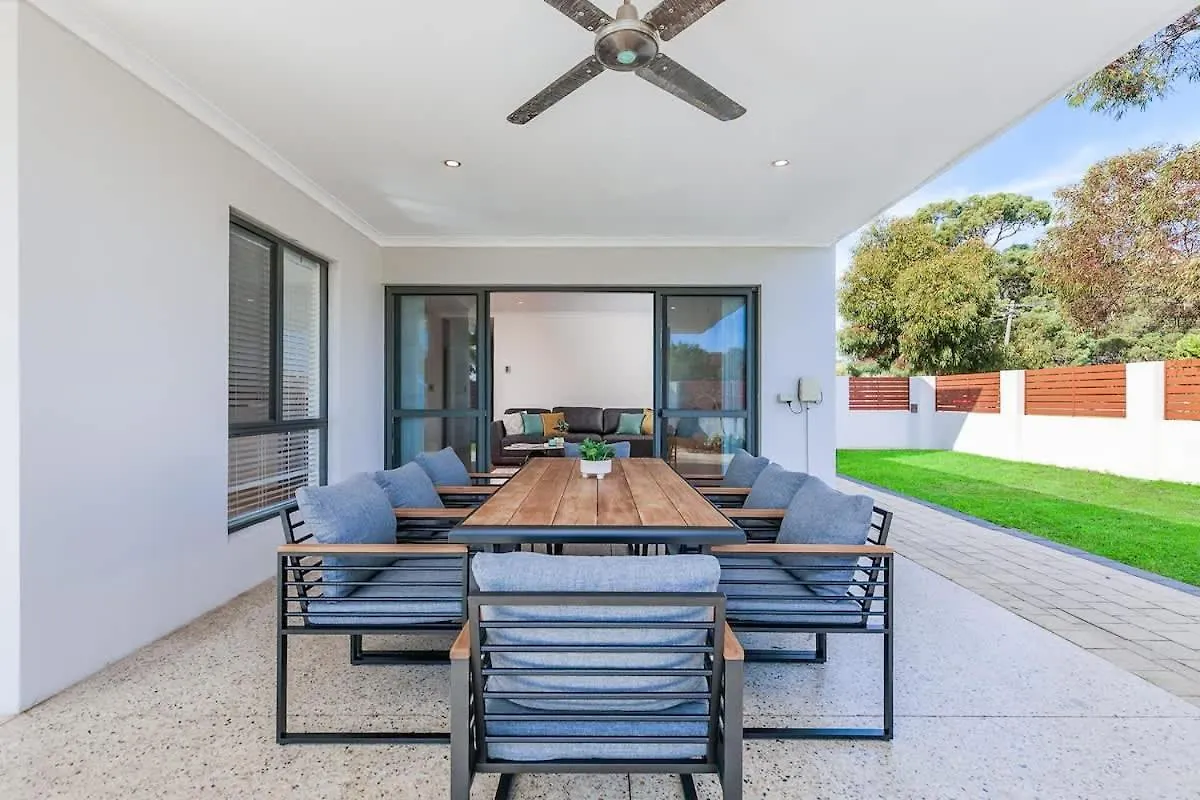 The Heights At Karrinyup Villa Perth