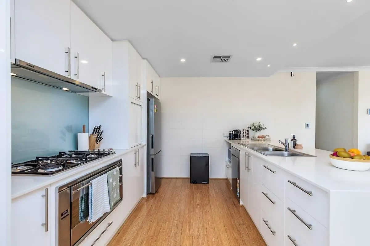 The Heights At Karrinyup Villa Perth Australia