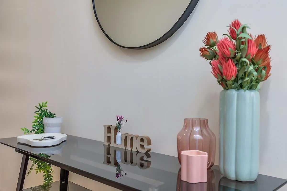 The Heights At Karrinyup Villa Perth Holiday home