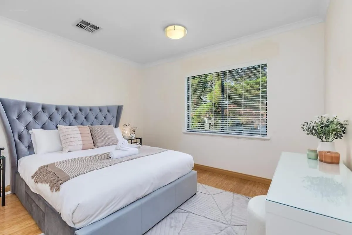 The Heights At Karrinyup Villa Perth Holiday home